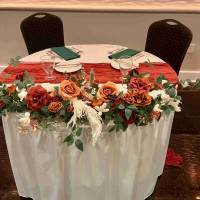 autumn inspired sweetheart table