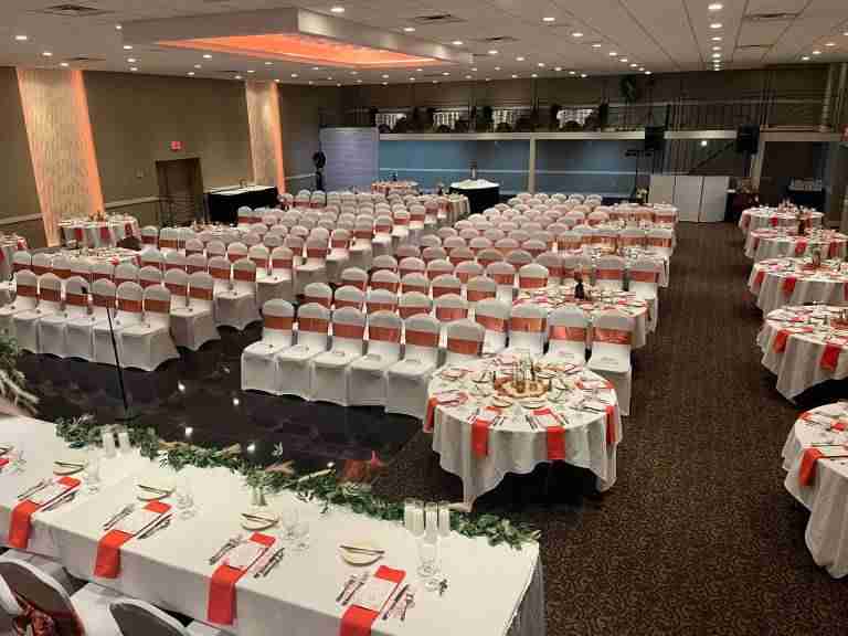 Balconade Room Terracotta sashes and linen napkins