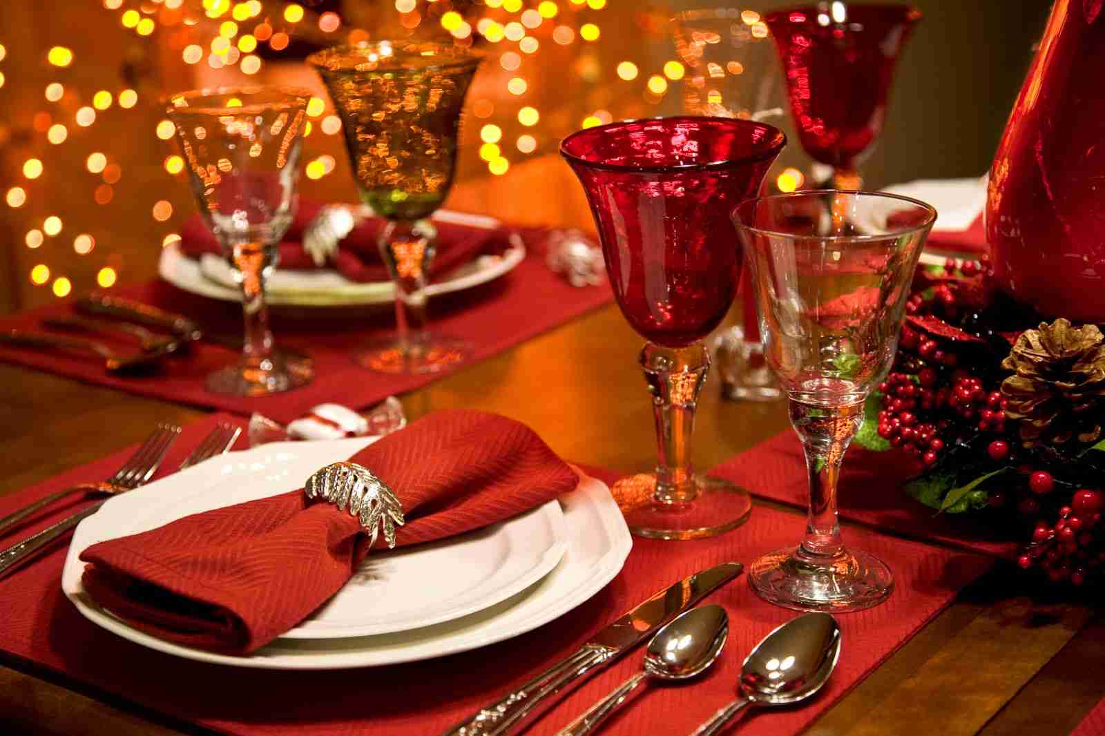 christmas dinner table